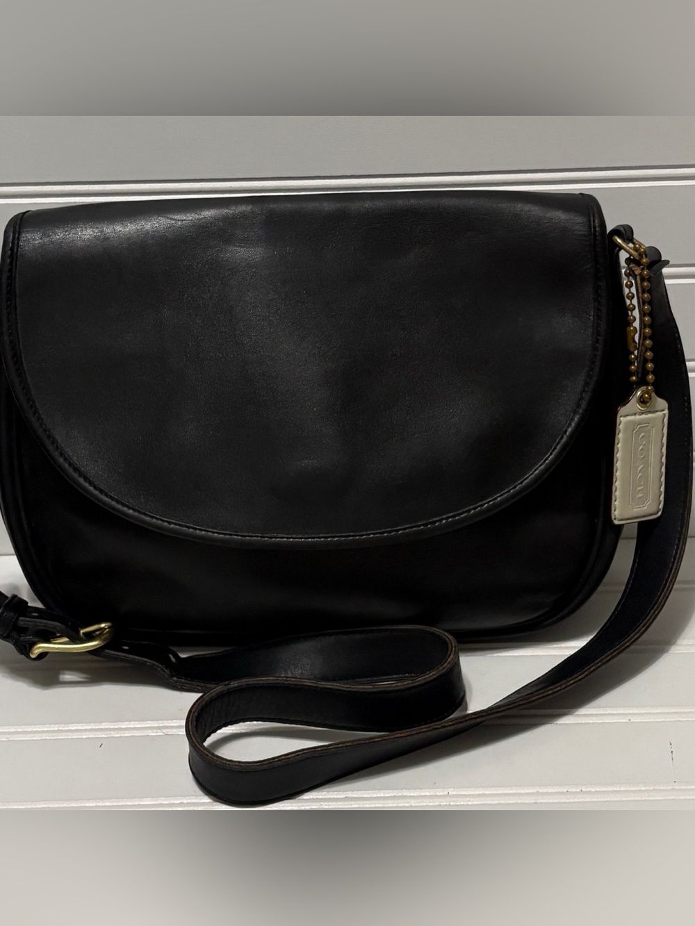 COACH Vintage  Black Leather Flap Crossbody Shoulder Bag Purse Made in USA